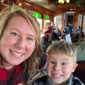 Meet your Posher, Brooke